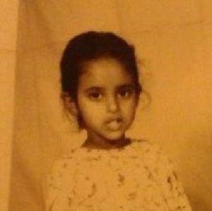 Meet your Posher, Muna